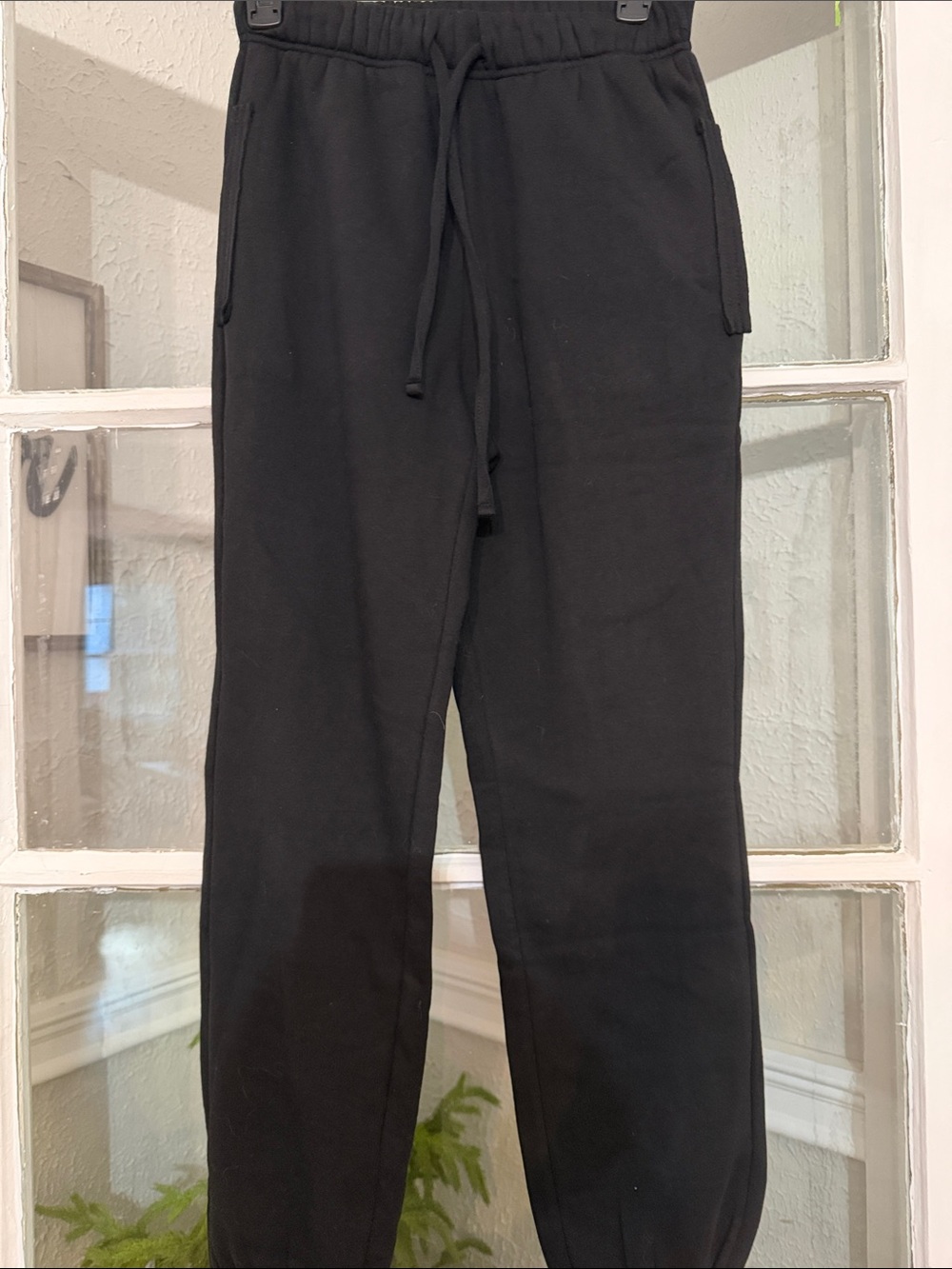Zenana Women’s Black Drawstring Jogger Pants